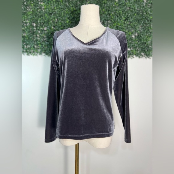 NY & Co Women's Y2K Blouse Top Crushed Velvet Gray Long Sleeve Small - Picture 1 of 9